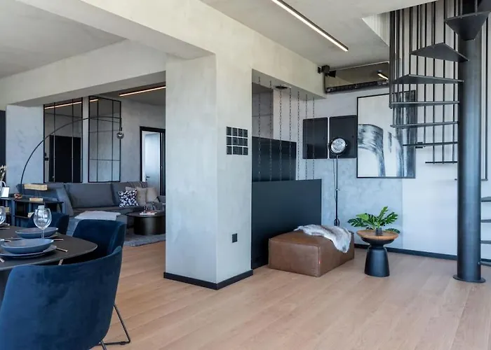 The Penthouse - 3br Seaview With Private Pool In 아파트 *