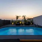 Lägenhet The Penthouse - 3br Seaview With Private Pool In *