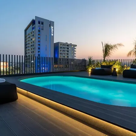 The Penthouse - 3br Seaview With Private Pool In Apartment