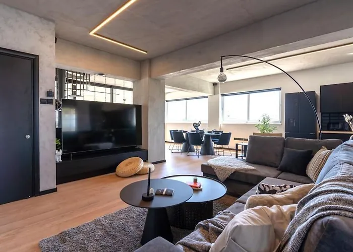 The Penthouse - 3br Seaview With Private Pool In Lägenhet