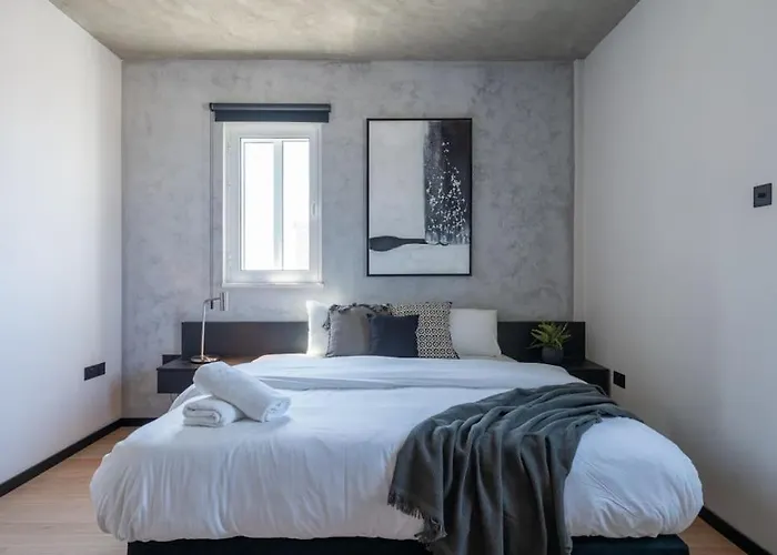 Lägenhet The Penthouse - 3br Seaview With Private Pool In Larnaca