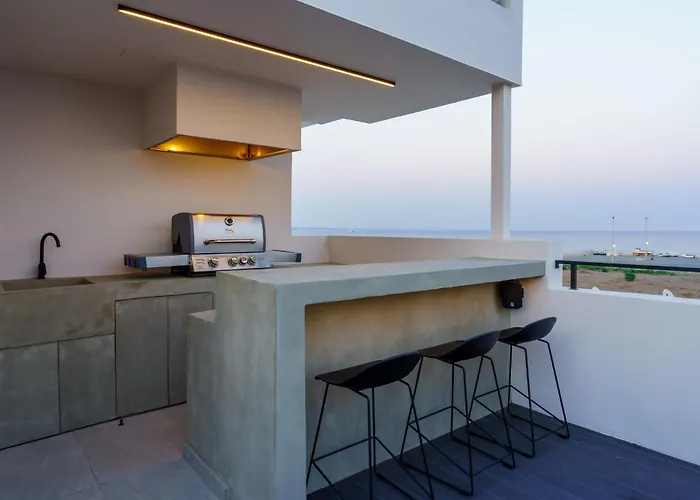 The Penthouse - 3br Seaview With Private Pool In Lägenhet