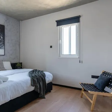 Apartman The Penthouse - 3br Seaview With Private Pool In Lárnaka